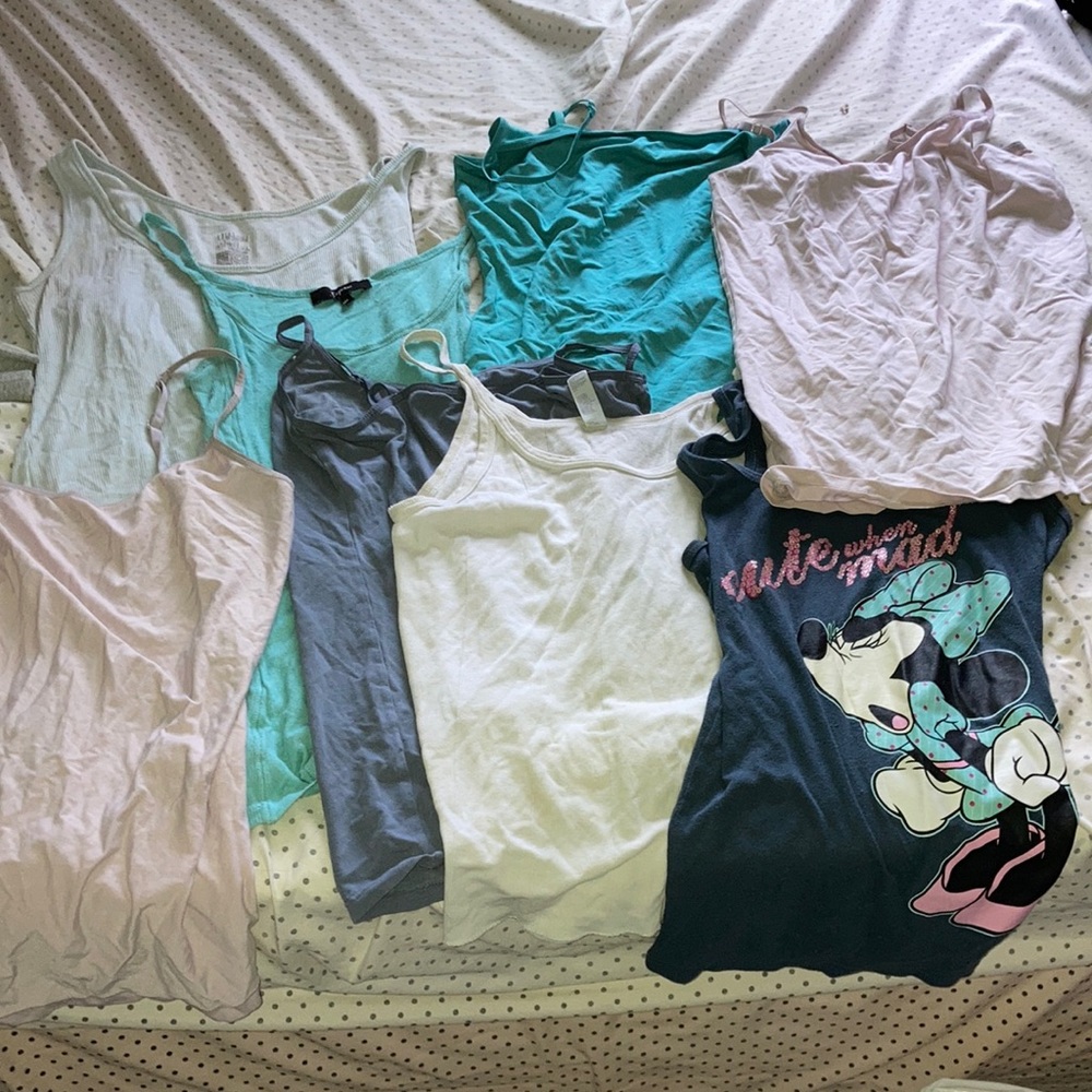 8 different tank tops